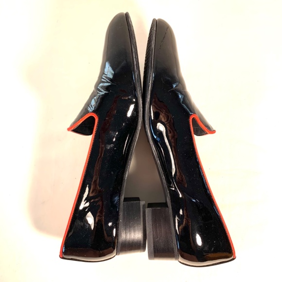 Stuart Weitzman Sleek Black Patent Leather Loafers with Red Piping Accent Size 9 - Picture 6 of 11